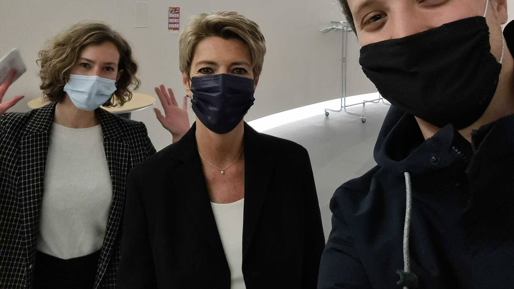 Tauchstation mit Bundesrätin Karin Keller-Sutter