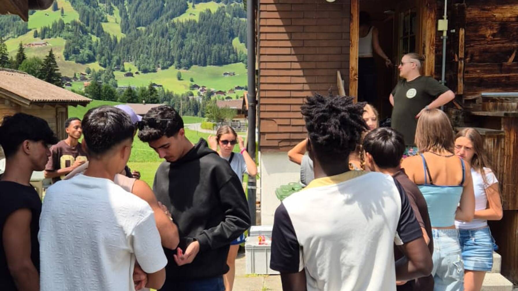 Besammlung vor Fototermin