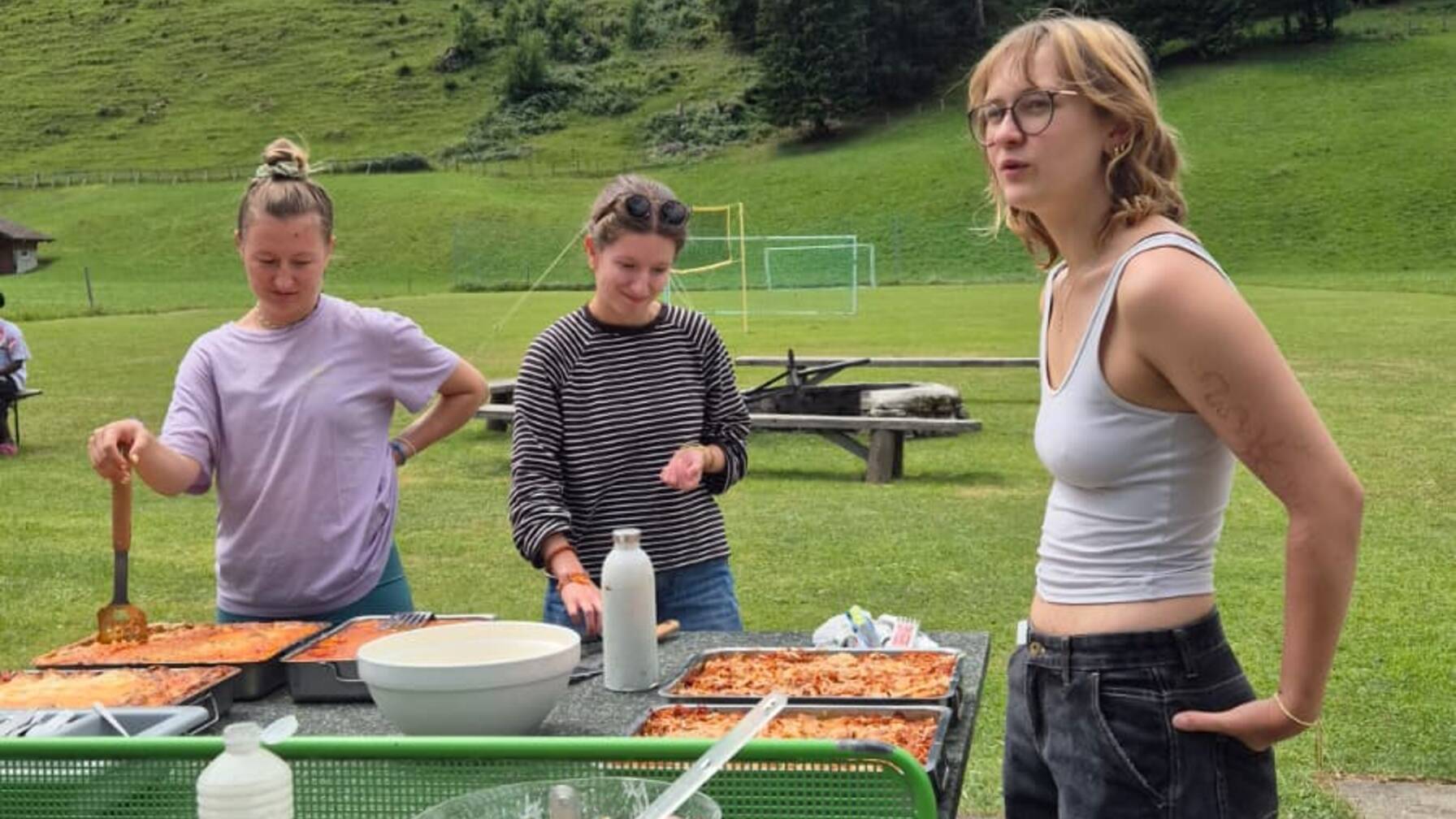Leitungsteam am Schöpfen