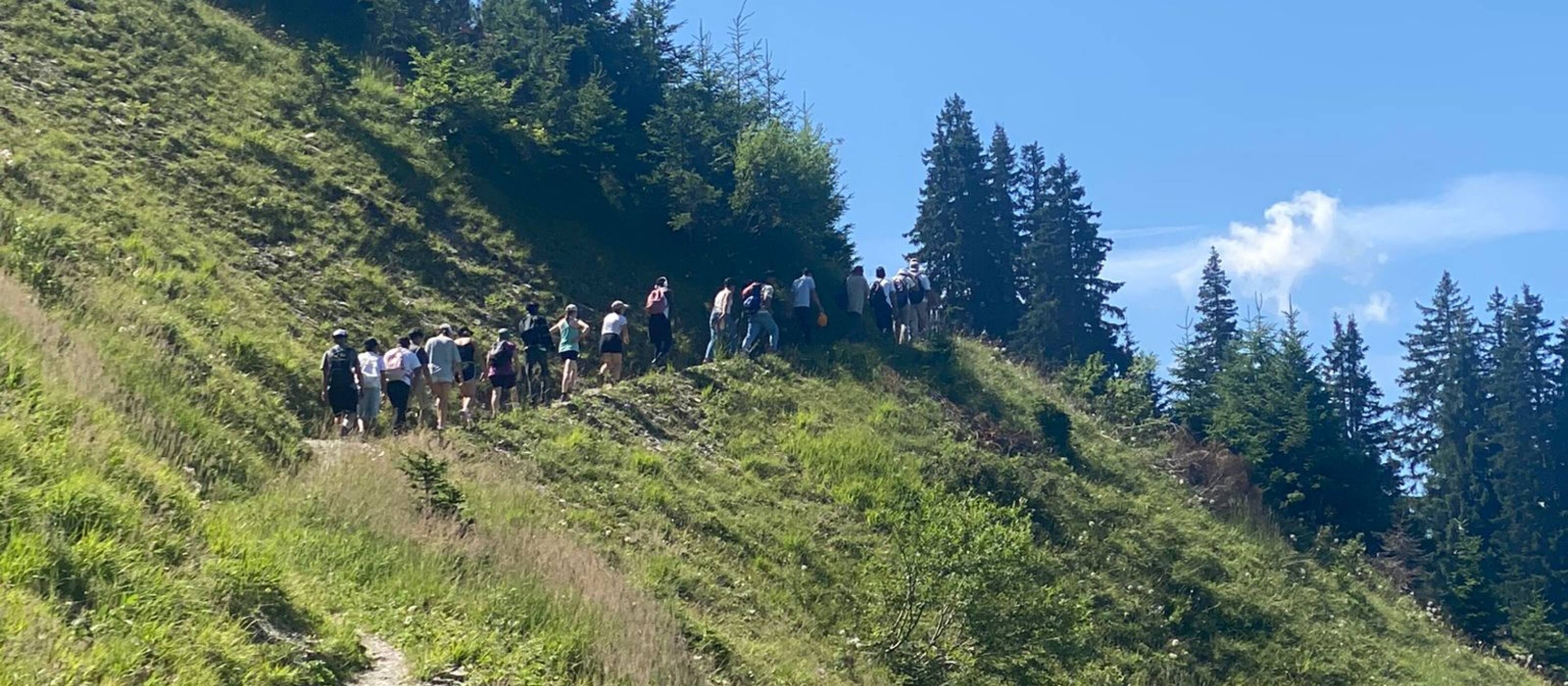 Wanderung im Sommerlager 2024