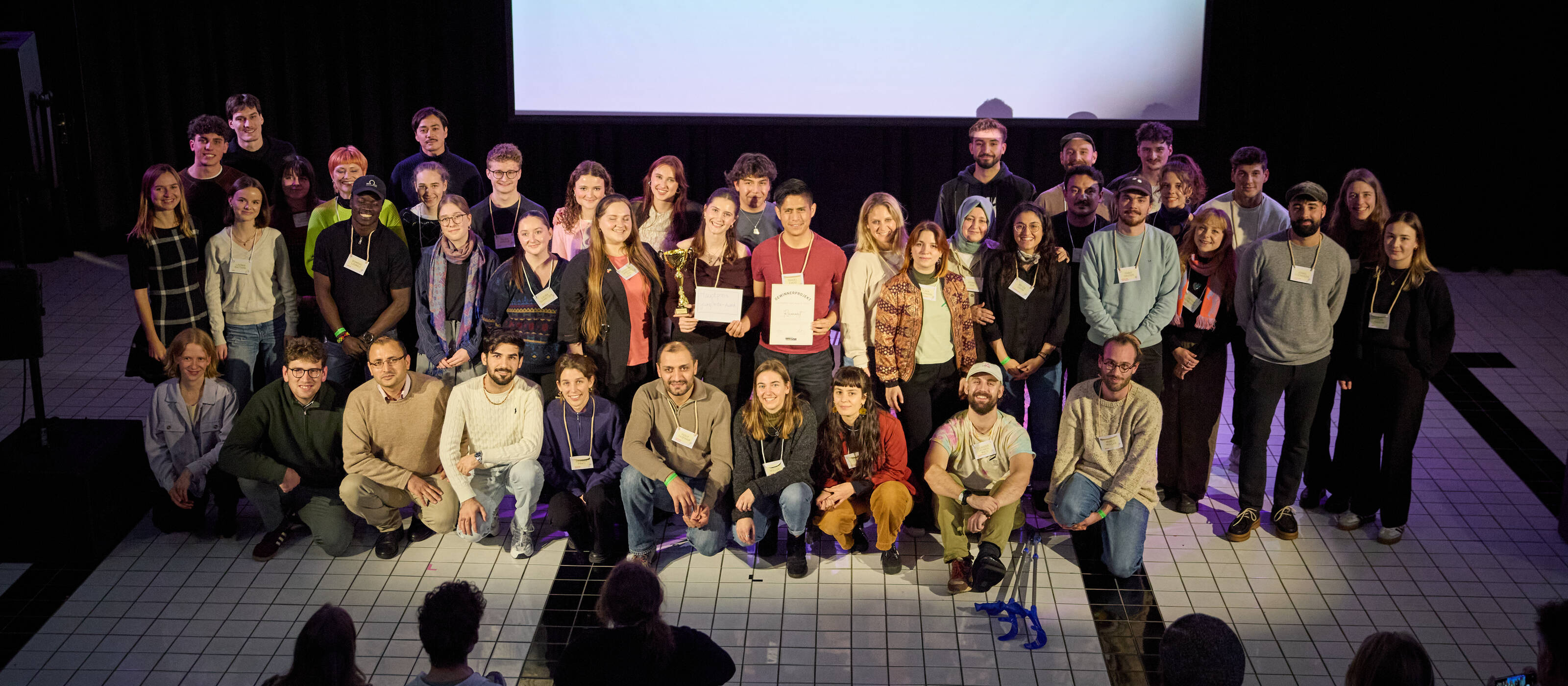 Les idées des jeunes porteurs de projets à l'honneur: le samedi 6 décembre 2025, le prix youngCaritas a été décerné.